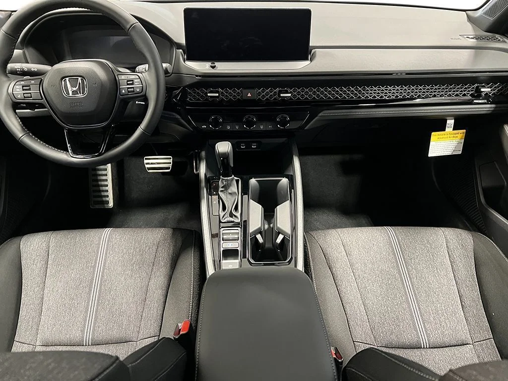 2025 Honda Accord Hybrid Sport - Photo 18