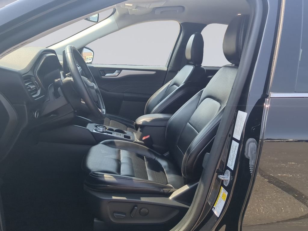 Used 2024 Black Ford Platinum image 12