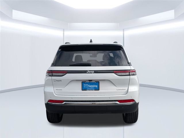 New 2026 Bright White Clearcoat Jeep Laredo image 5