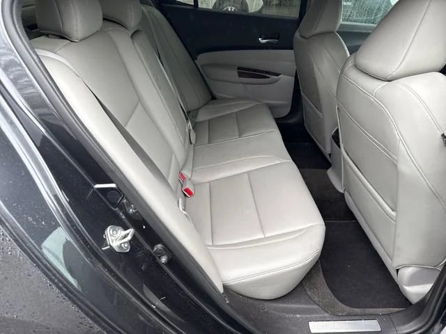 2015 Acura TLX Base - Photo 10