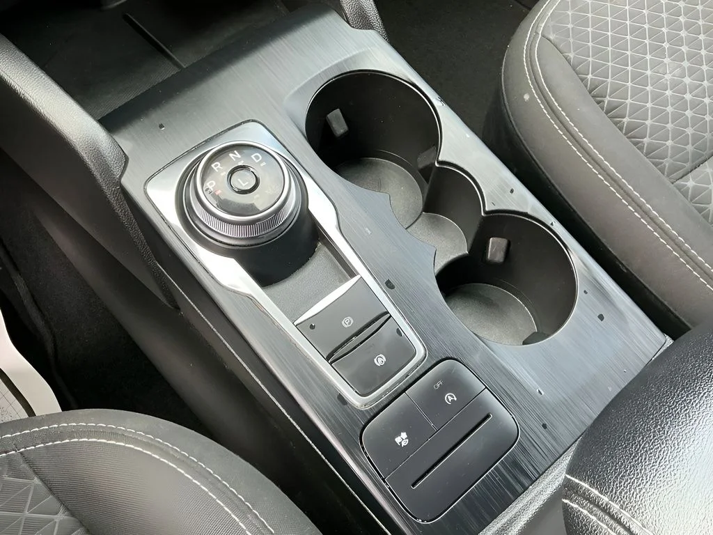 Used 2024 Silver Ford Active image 14