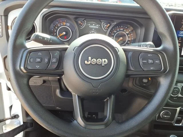 Used 2025 White Jeep Nighthawk image 23