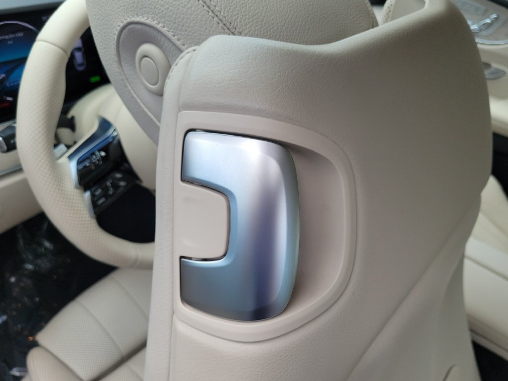 Certified Used 2023 MANUFAKTUR Moonlight White Mercedes-Benz E 450 image 14