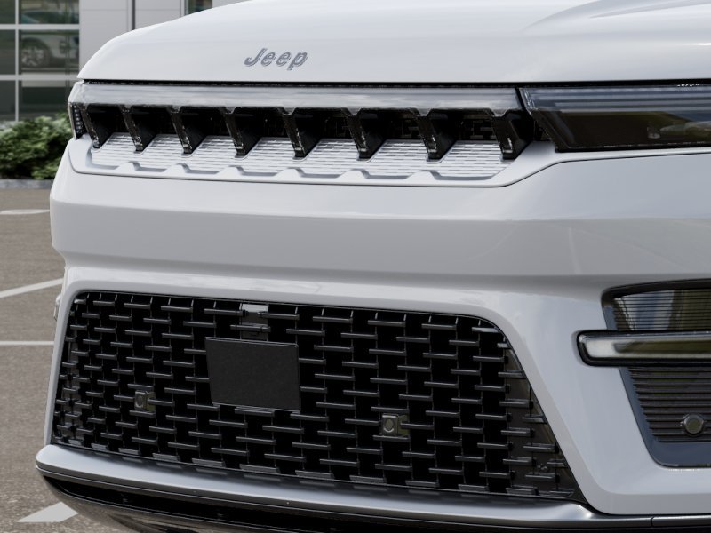 New 2026 Bright White Clear-Coat Exterior Paint Jeep  image 39