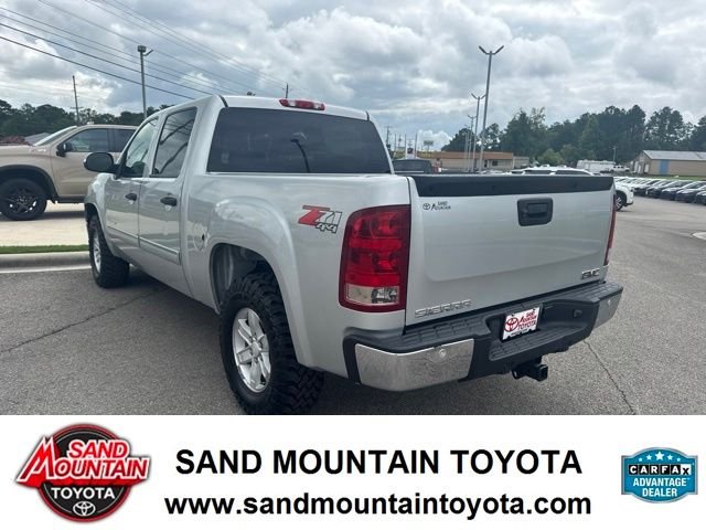 Used 2012 Silver GMC SLE image 5