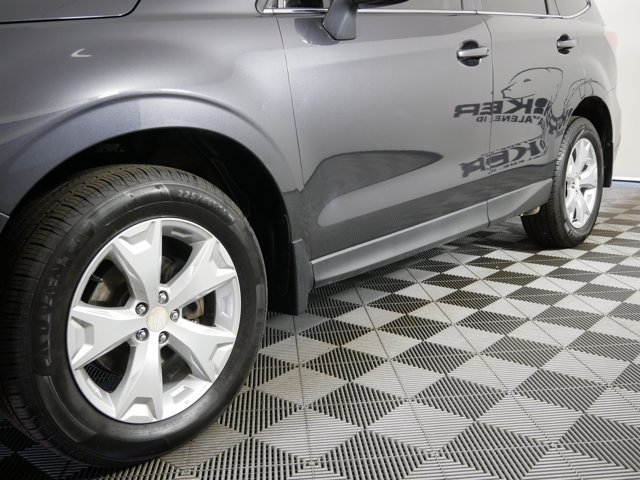 Used 2014 Dark Gray Metallic Subaru Touring image 2