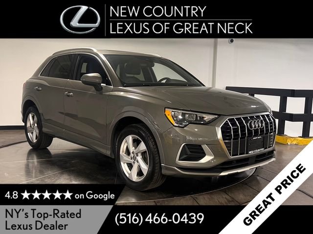 2020 Audi Q3 45 TFSI Premium quattro's photo