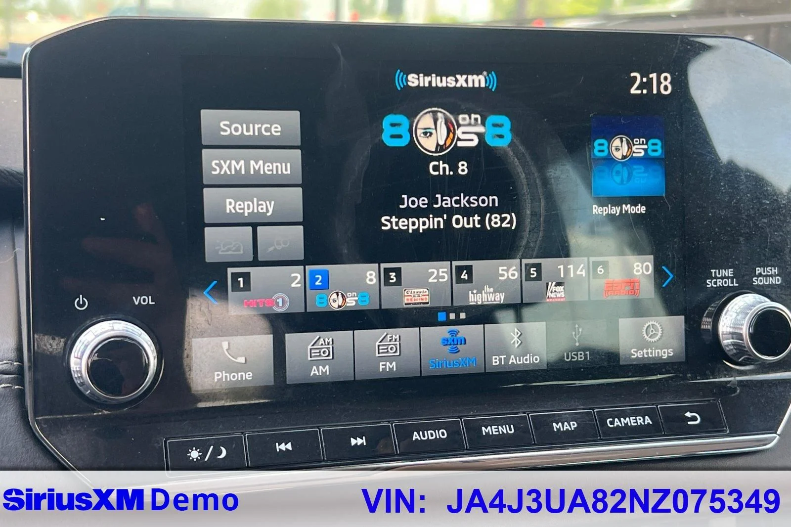 Used 2022 Black Mitsubishi SE Launch Edition image 26
