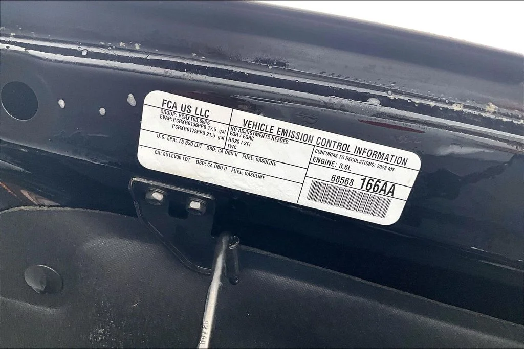 2023 Jeep Wrangler 4-Door Sport Altitude - Photo 34