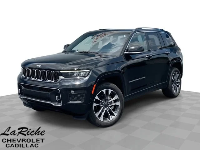 Used 2023 Black Jeep Overland 4x4 image 1