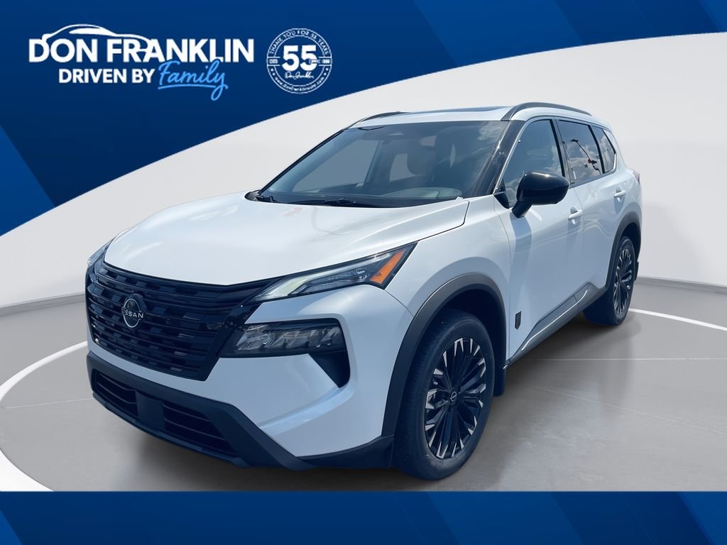 2026 Nissan Rogue Dark Armor AWD's photo