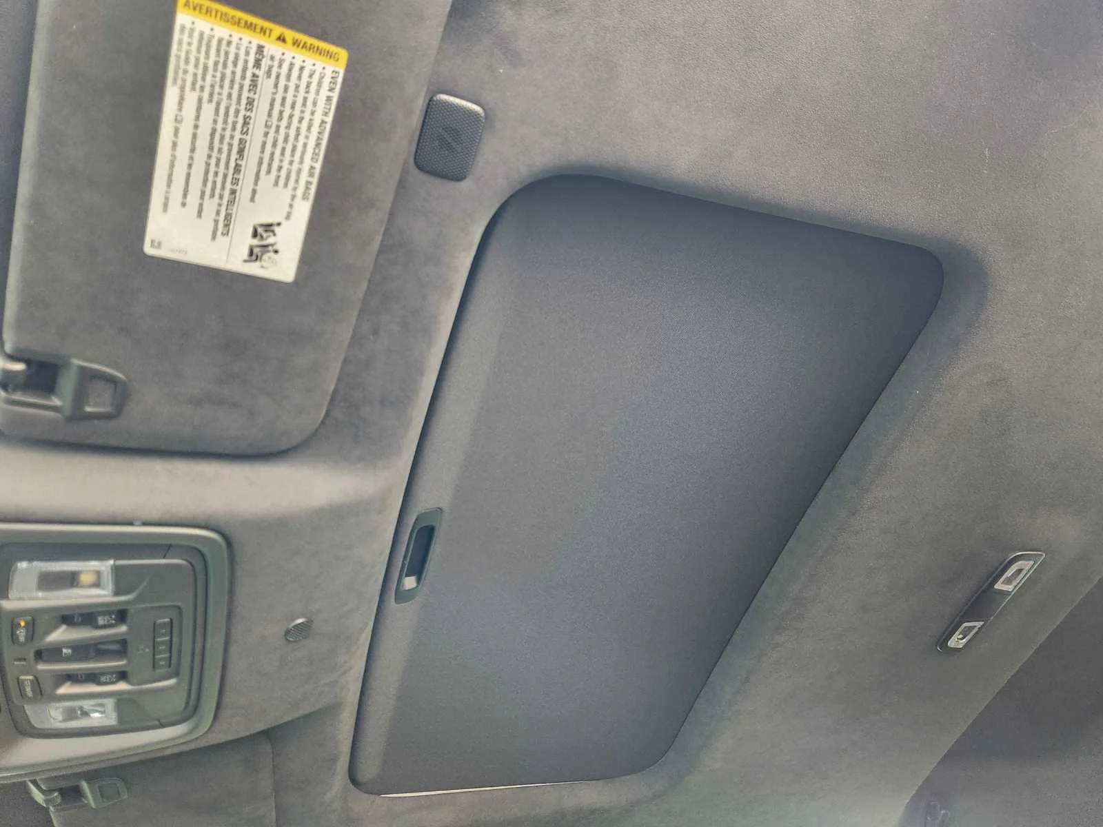 Used 2025 Sterling Metallic GMC Denali Ultimate image 23