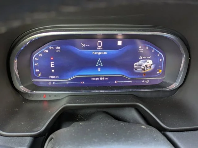 Used 2022 Black Chevrolet Premier image 33