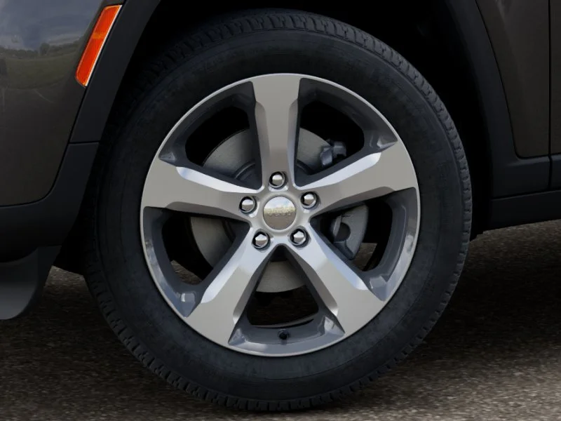New 2026 Baltic Gray Metallic Clear-Coat Exterior Paint Jeep Limited image 13