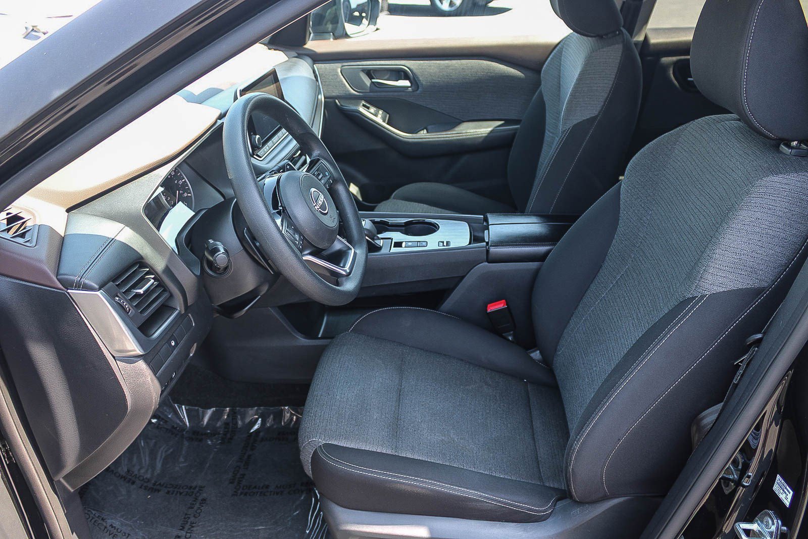 Used 2023 Super Black Nissan SV image 17
