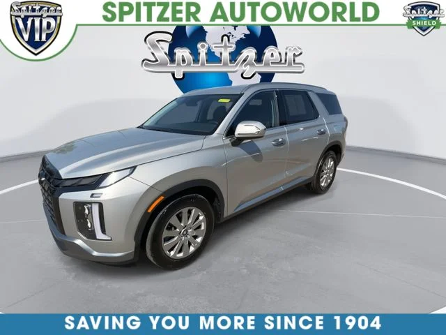 Used 2024 Silver Hyundai SEL image 4