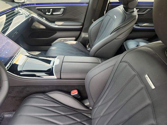 2026 Mercedes-Benz S-Class AMG S 63 - Photo 8