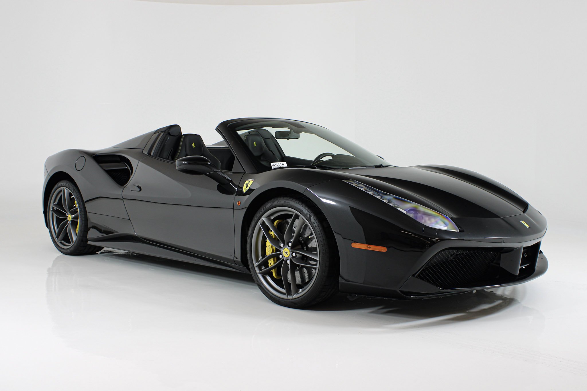 Used 2017 Black Ferrari  image 14