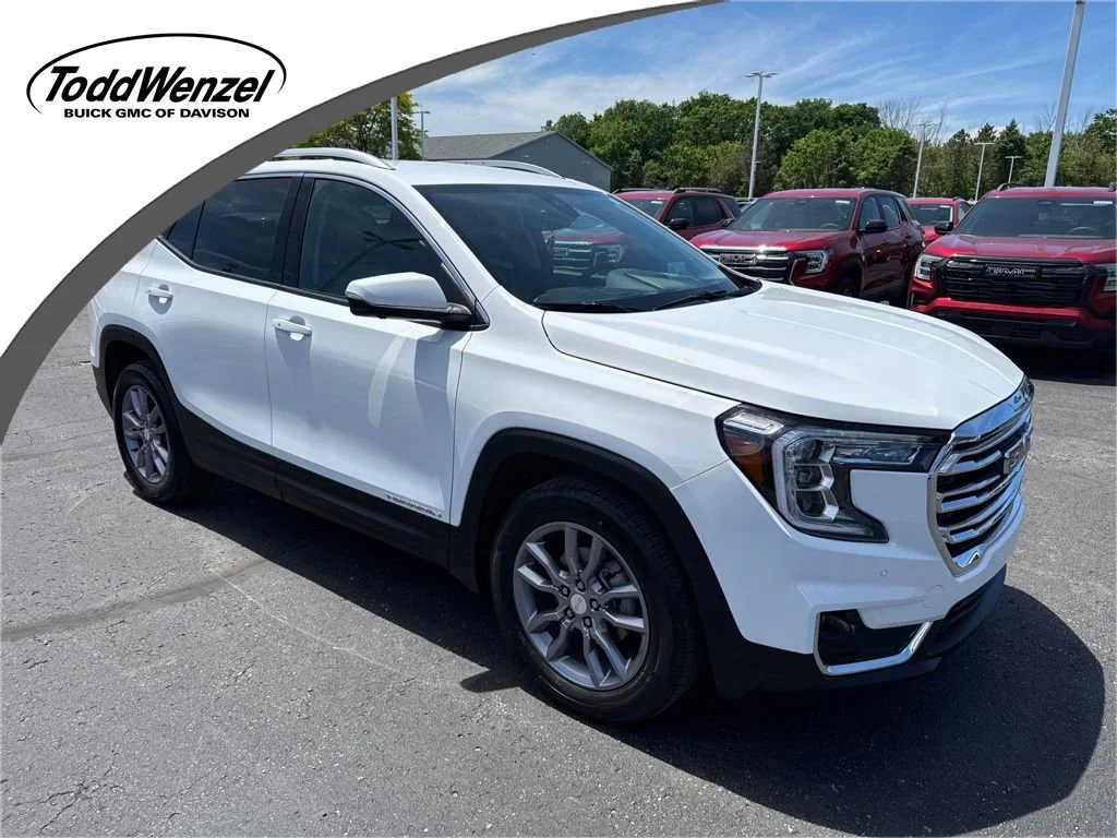 2023 GMC Terrain SLT AWD's photo