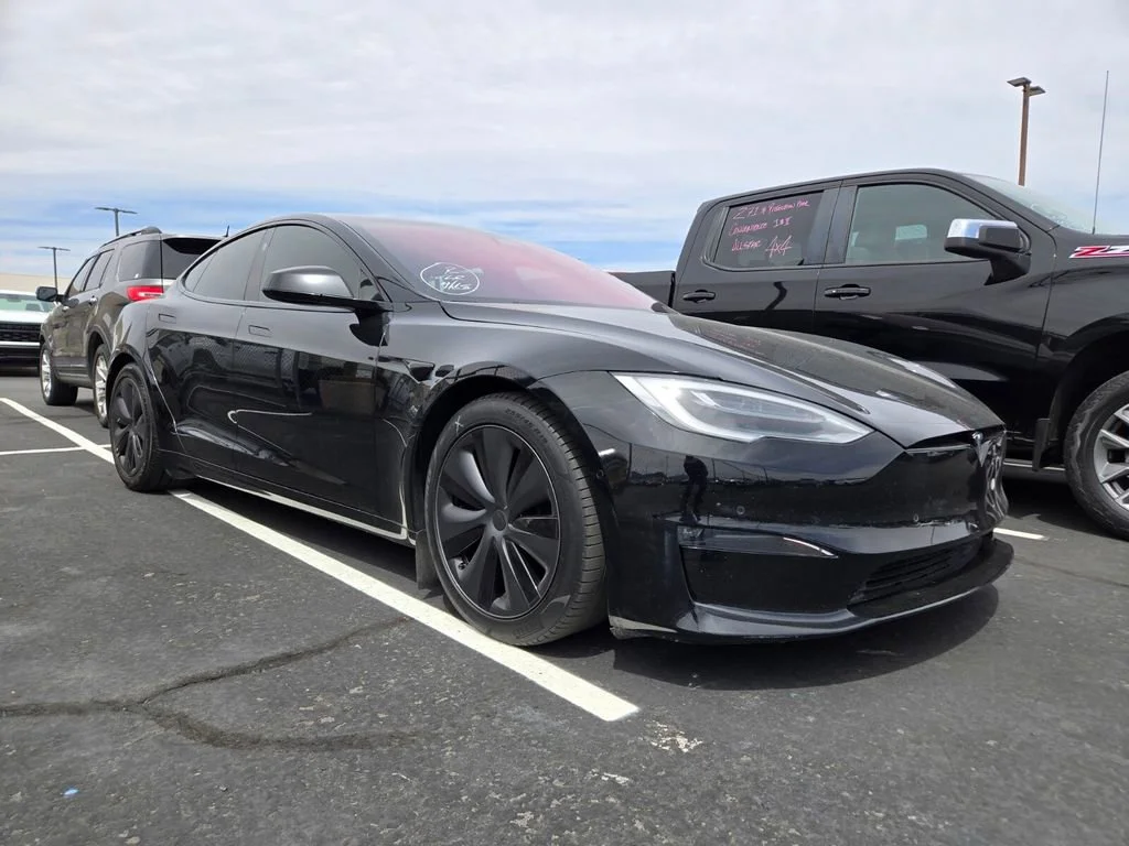 2021 Tesla Model S Plaid