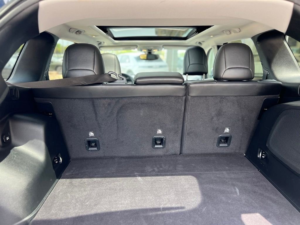 Used 2020 Blue Jeep Latitude Plus image 17