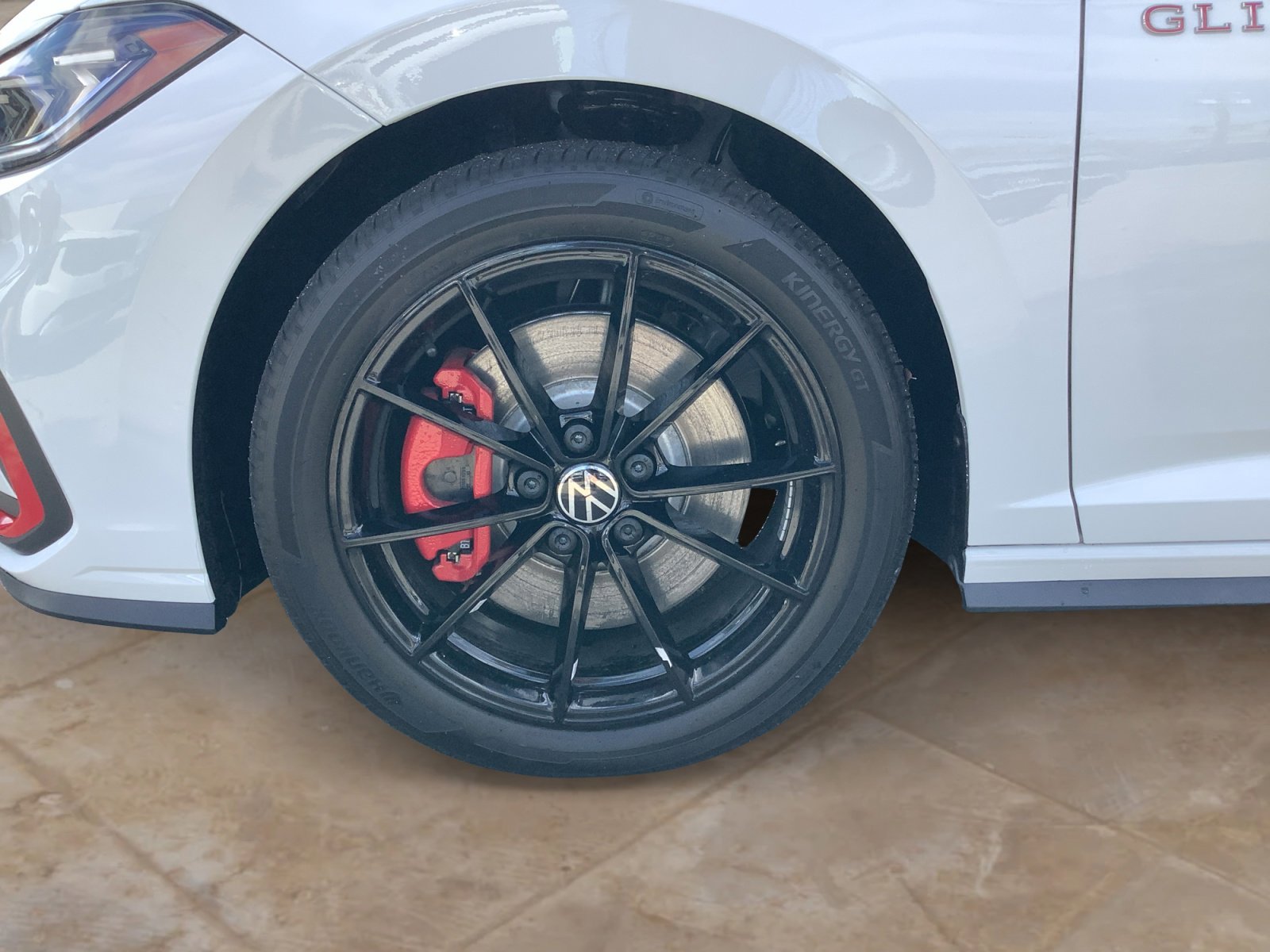 New 2026 PURE WHITE Volkswagen Autobahn image 11