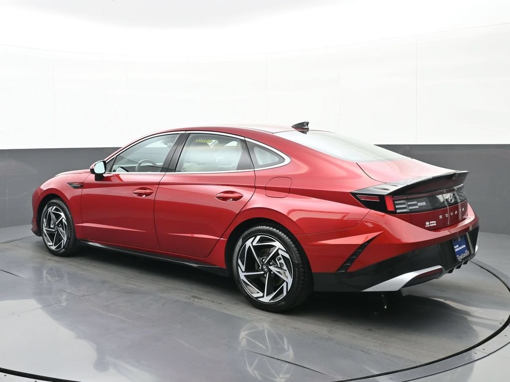 Certified Used 2026 Red Hyundai SEL Sport image 6