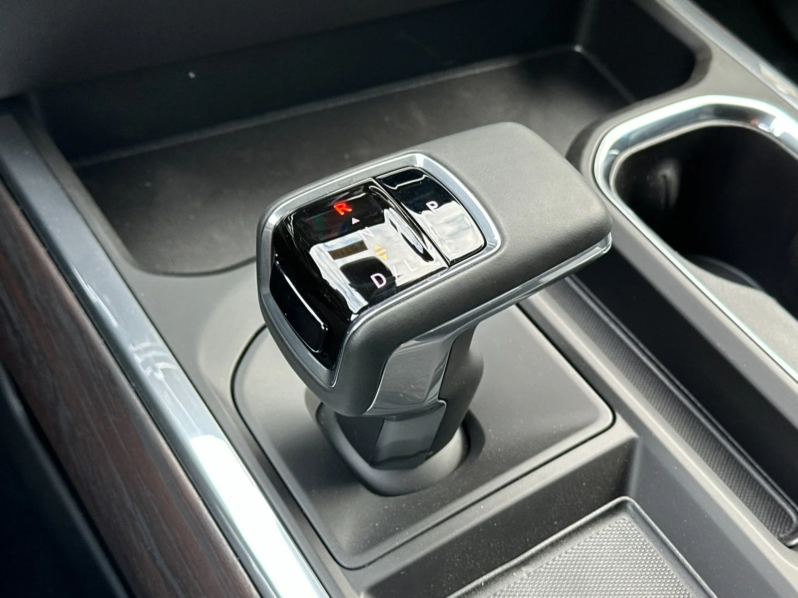 New 2026 Onyx Black GMC SLT image 19
