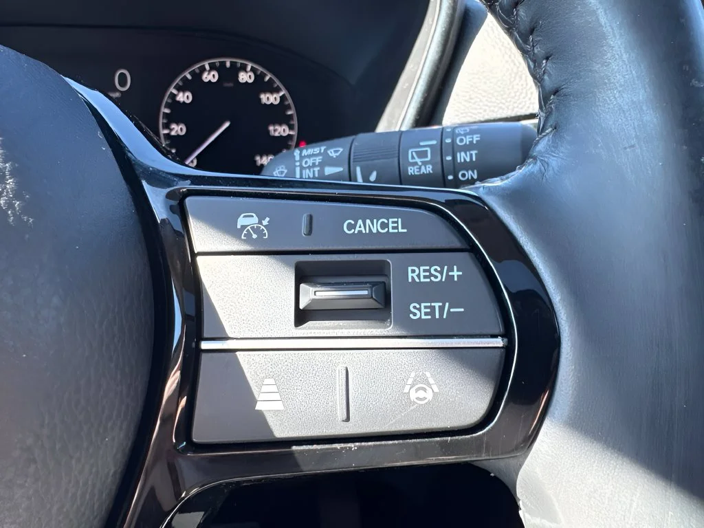 Used 2023 Gray Honda EX-L image 16
