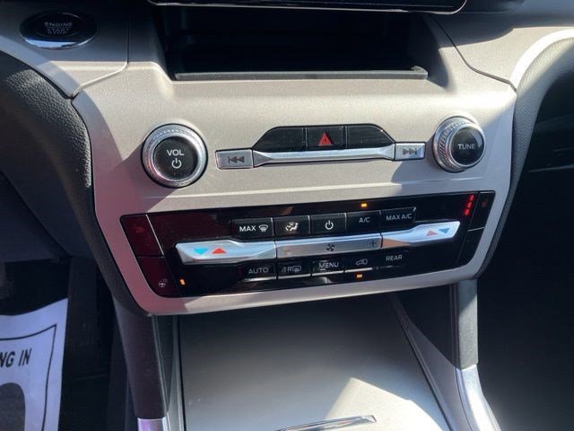 Used 2023 Carbonized Gray Metallic Ford XLT image 17