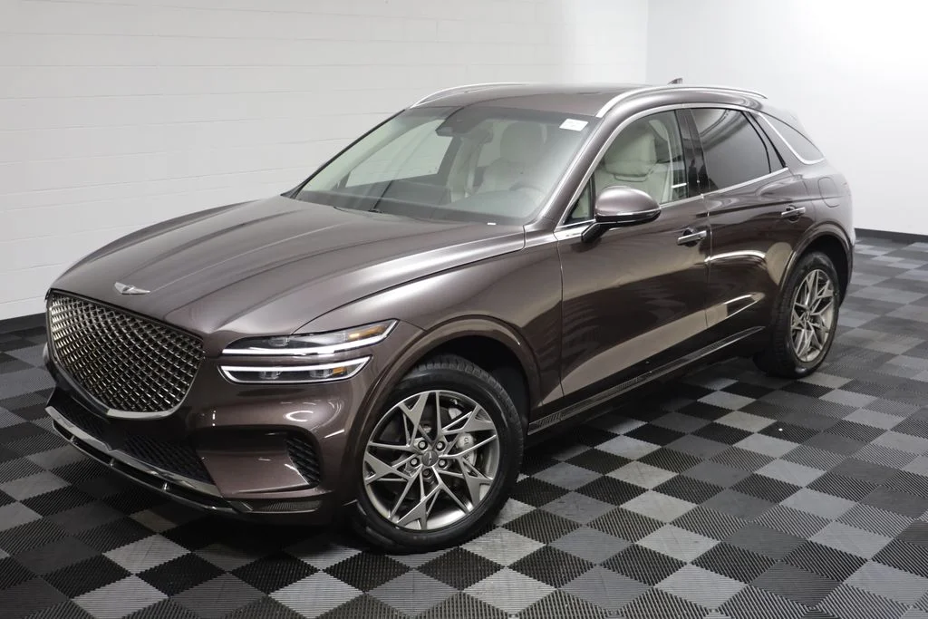 Used 2023 Burgundy Genesis 2.5T image 2
