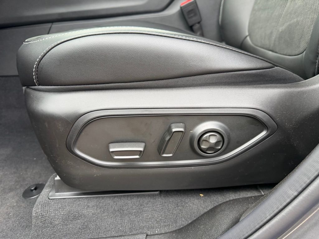 2025 Jeep Grand Cherokee Altitude - Photo 12