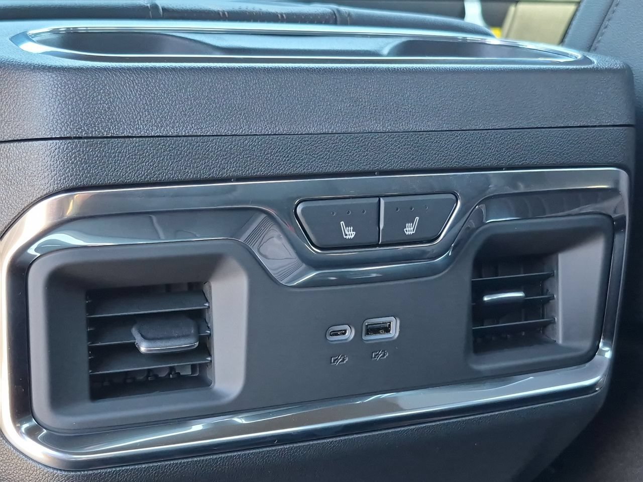 2026 Chevrolet Silverado 2500 HD High Country - Photo 22
