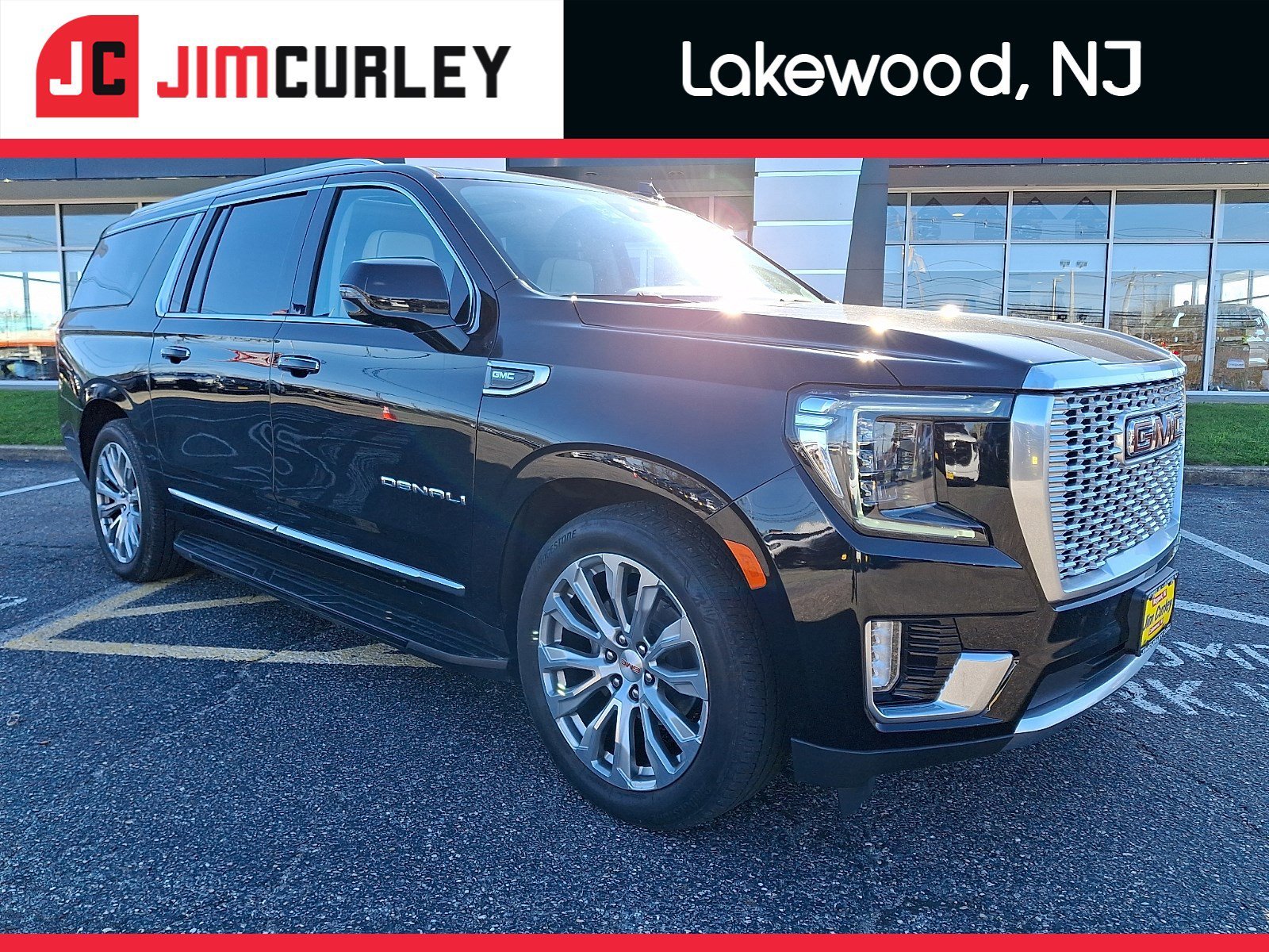 2023 GMC Yukon Denali AWD's photo