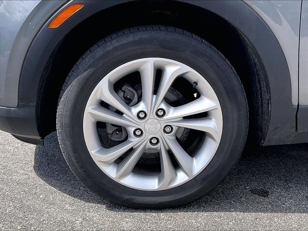 Used 2020 Satin Steel Metallic Buick Preferred image 7