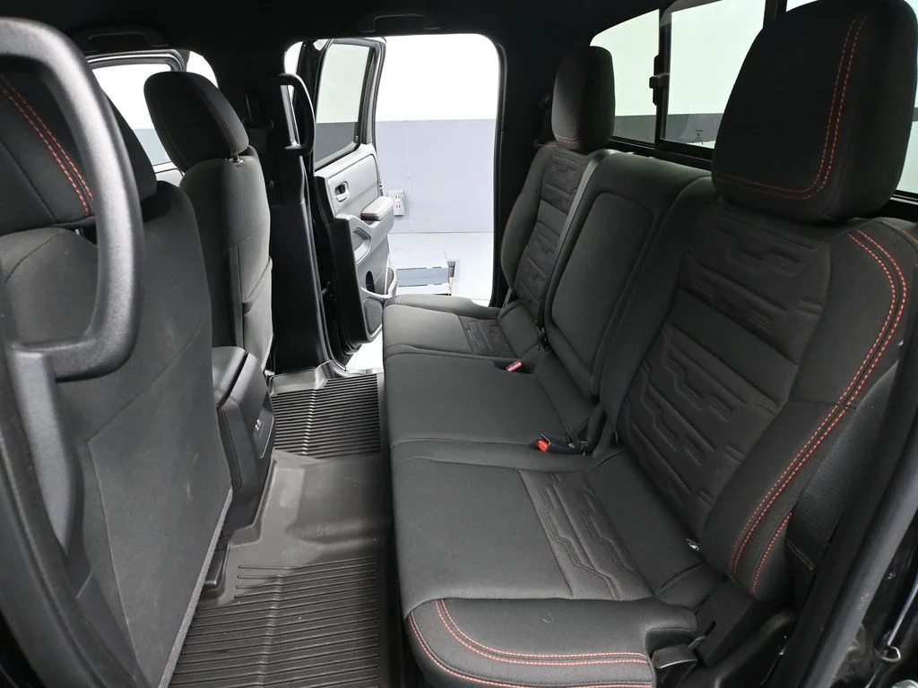 Used 2023 Black Nissan PRO-4X image 36