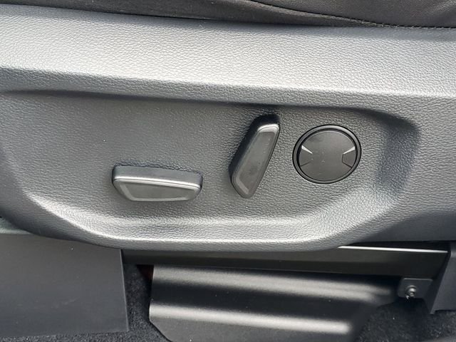 New 2026 Avalanche Ford Lariat® image 44