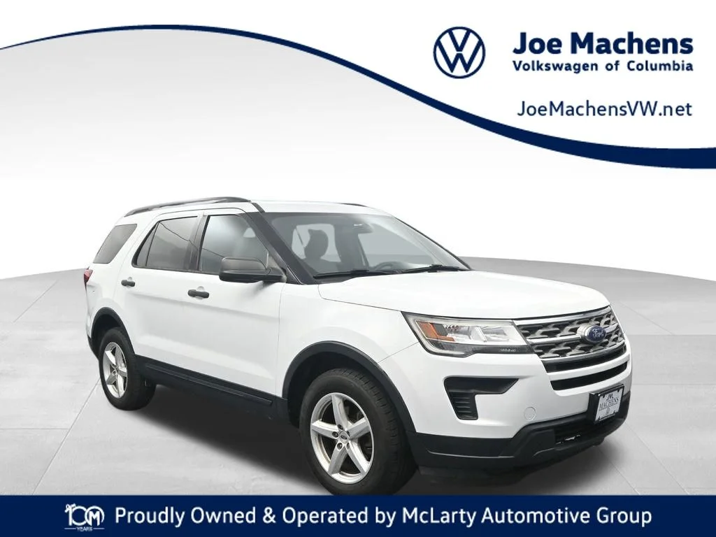 Used 2018 White Ford Base image 1