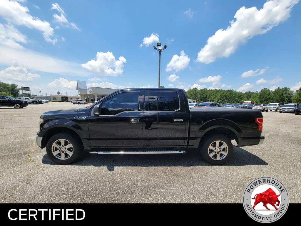 Used 2018 Black Ford XLT image 3
