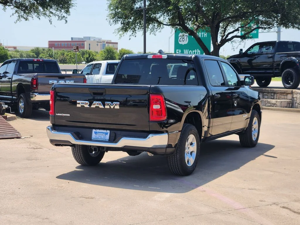 New 2026 Diamond Black Crystal Pearl-Coat Exterior Paint RAM Big Horn/Lone Star image 4