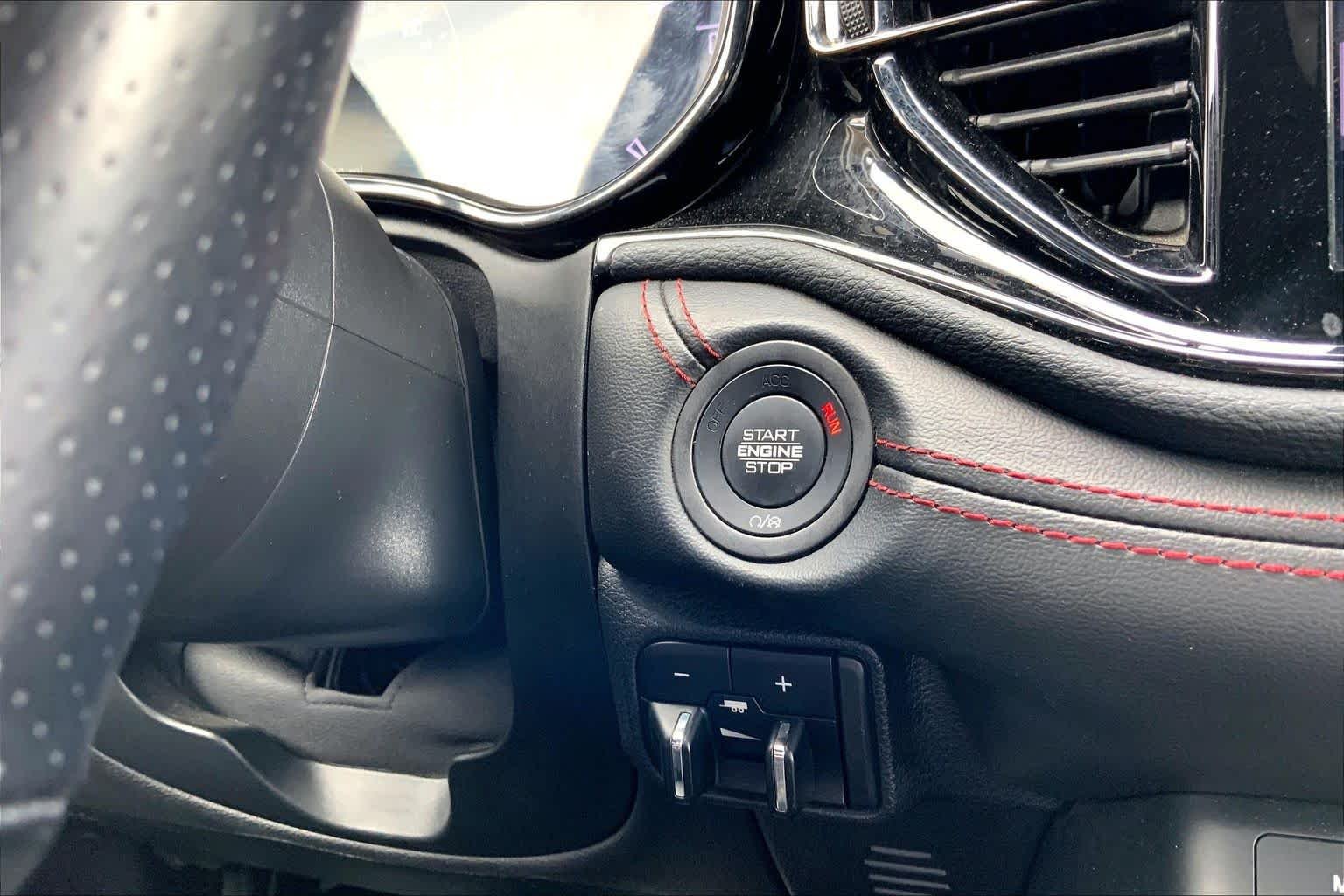 2024 Dodge Durango GT - Photo 36
