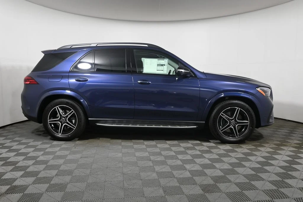 New 2026 Blue Mercedes-Benz GLE 450 image 8