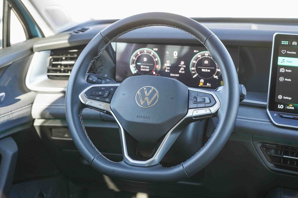 2026 Volkswagen Tiguan SE - Photo 15