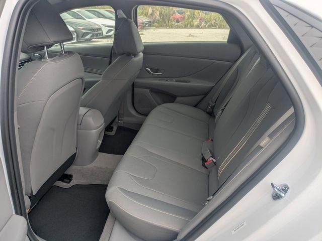 New 2026 White Hyundai SEL Sport image 12