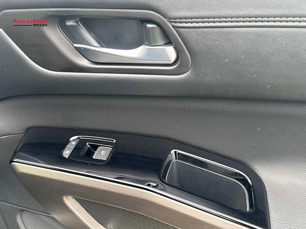 Certified Used 2025 BROWN Nissan Platinum image 13