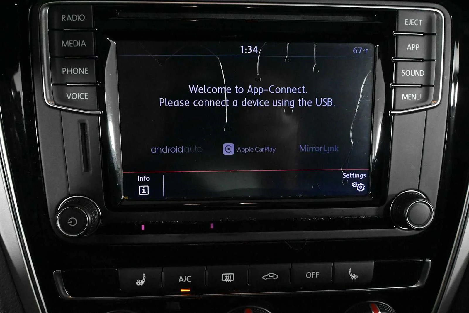Used 2019 Platinum Gray Metallic Volkswagen 2.0T Wolfsburg Edition image 24