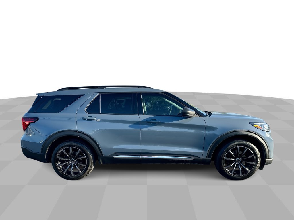 Used 2025 Blue Ford Active image 25