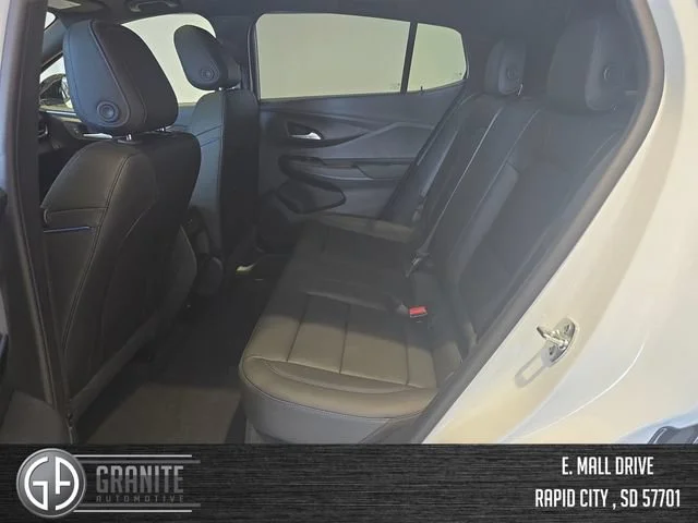 2026 Buick Envista Sport Touring - Photo 25