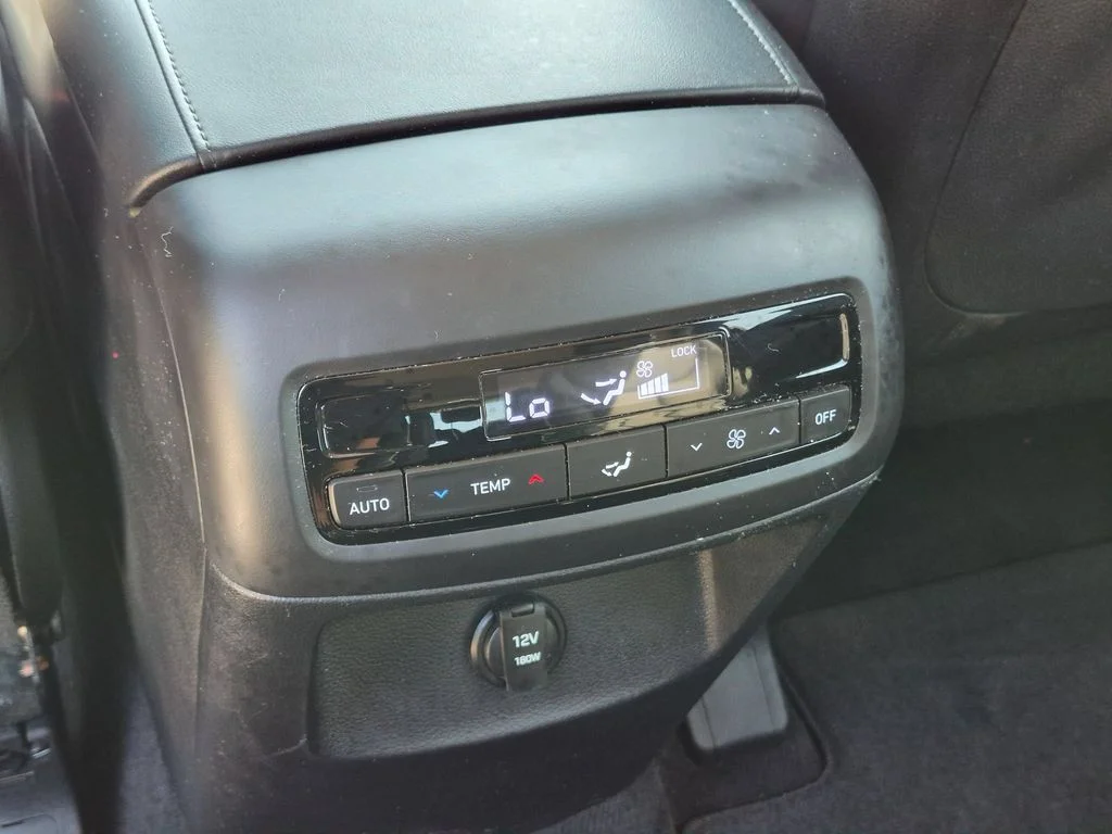 Used 2024 Red Hyundai SEL image 27