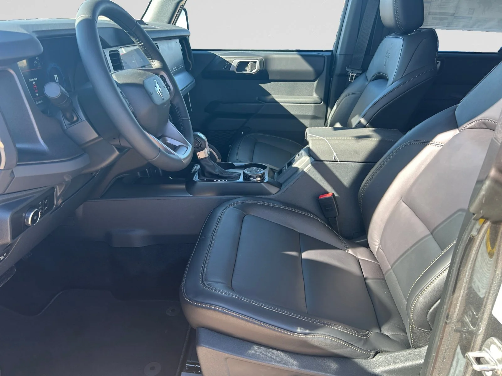 New 2026 Carbonized Grey Metallic Ford Badlands image 13